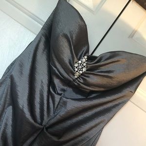 Shimmer grey crepe evening gown